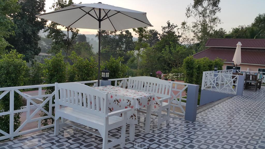 Вилла Farm Terrace Kaengsopha Экстерьер фото